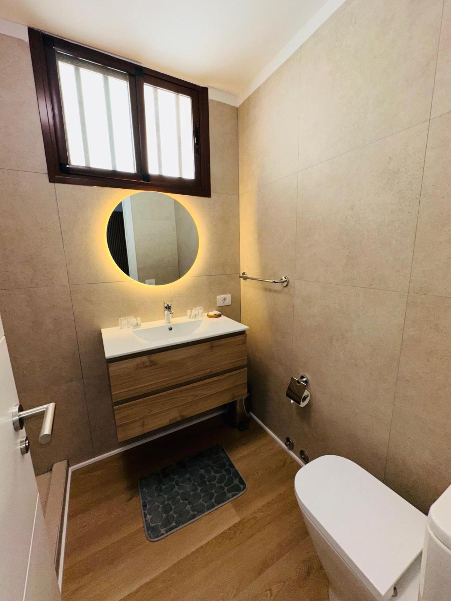 En Playa Las Vistas. Veramar. Free Parking, Pool! Los Cristianos  Εξωτερικό φωτογραφία
